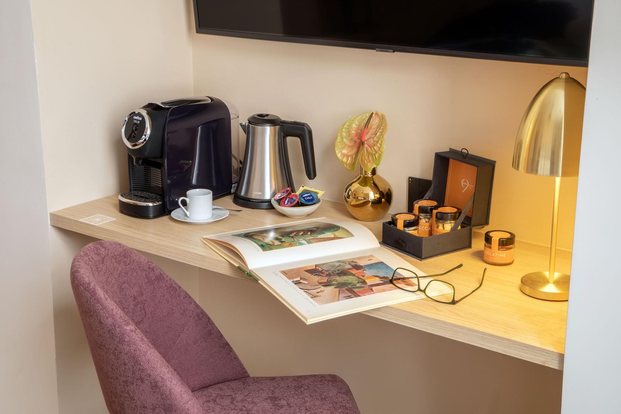 9Hotel Cesari Roma Ngoại thất bức ảnh