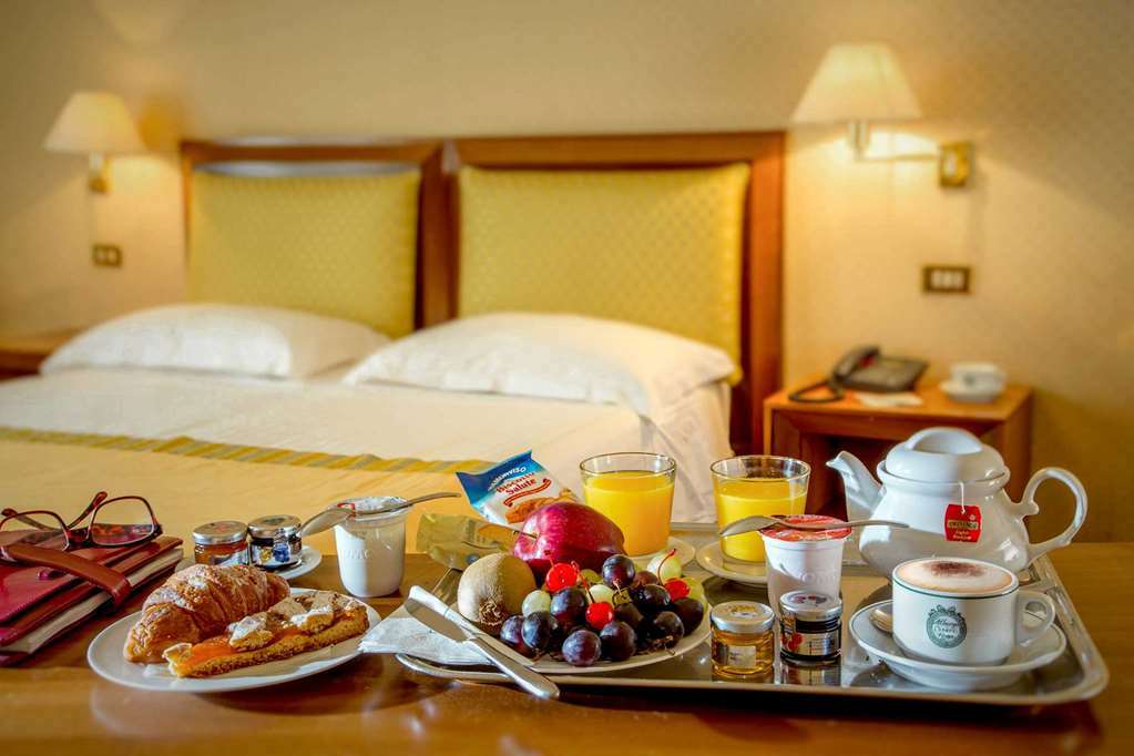 9Hotel Cesari Roma Phòng bức ảnh